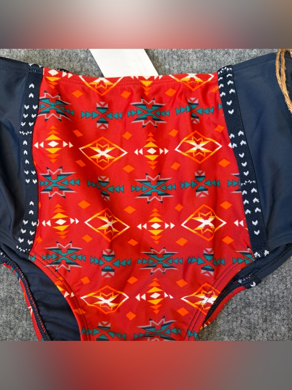 Roxy Red and Navy Tribal High-Waist Bikini Set TOP Sz L BOTTOM Sz S - Picture 6 of 15